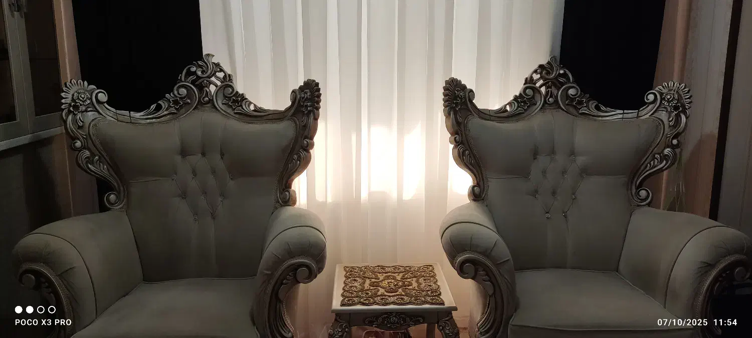 مبلمان سلطنتی 9 نفره در حد نو با قیمت استثنایی|مبلمان خانگی و میز عسلی|محمدیه-قزوین, |دیوار