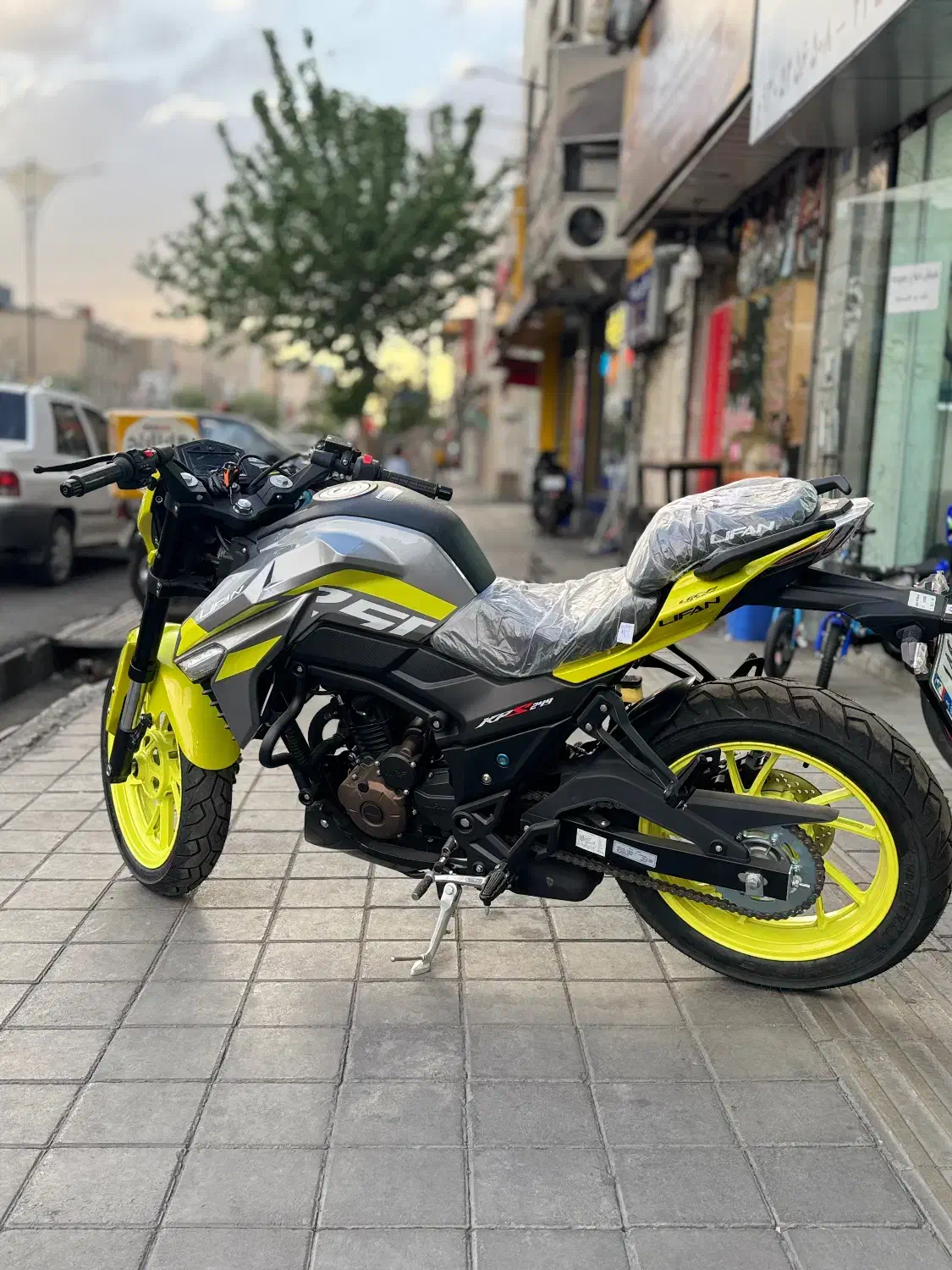 لیفان kps 250 رادیات اب ۶ دنده زیر قیمت فول|موتورسیکلت|تهران, تهرانسر شمالی|دیوار