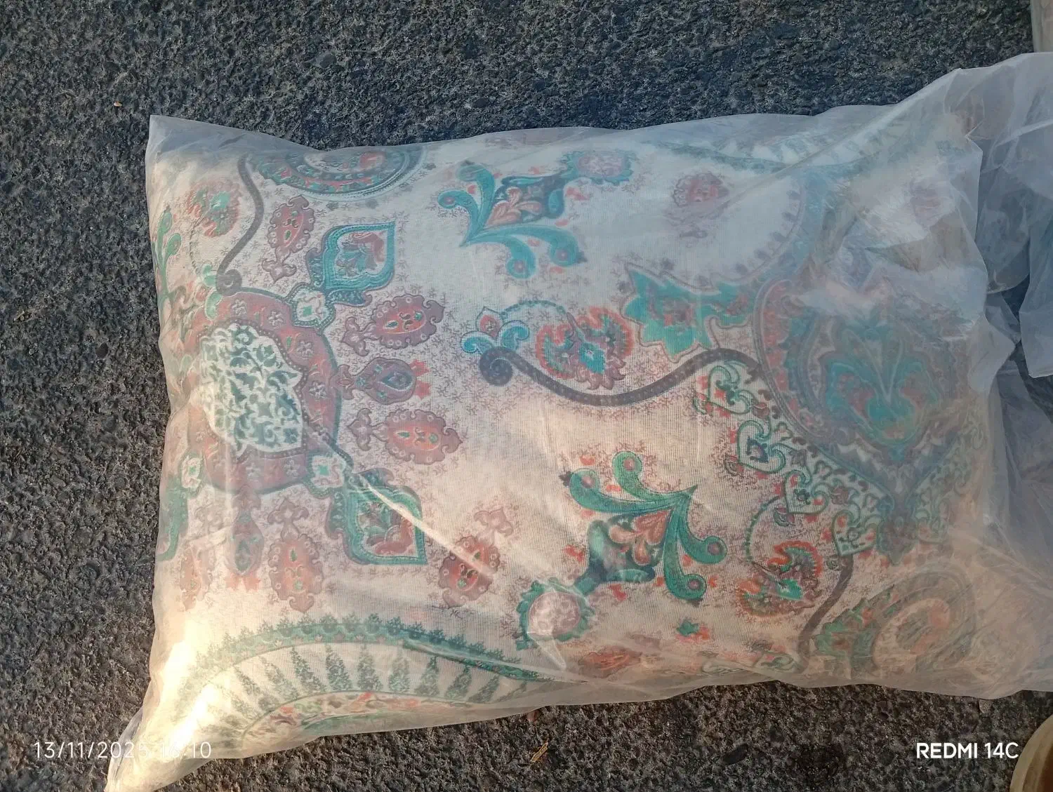 بالشت و تشک|رختخواب، بالش، پتو|چابهار, |دیوار