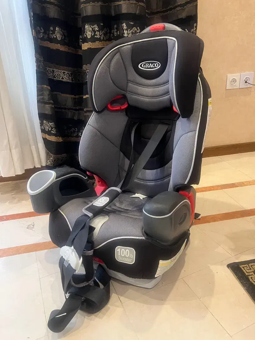 کریر و صندلی کودک ماشین|کالسکه و لوازم جانبی|تهران, زعفرانیه|دیوار