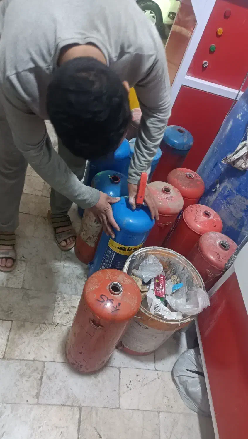 فروش و شارژ انواع کپسولهای آتش نشانی|ابزارآلات|صفادشت, |دیوار