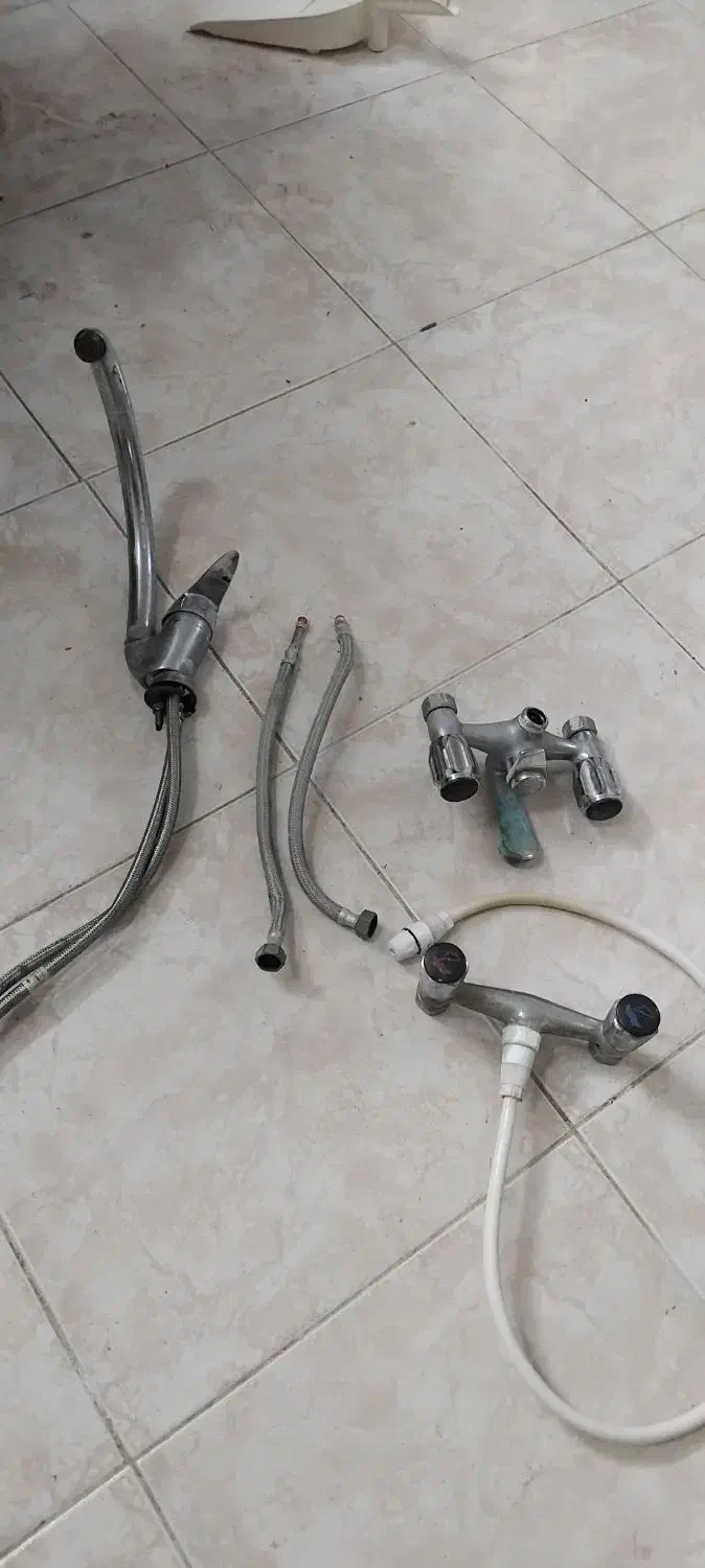 شیرآلات|لوازم حمام|لاهیجان, انقلاب|دیوار