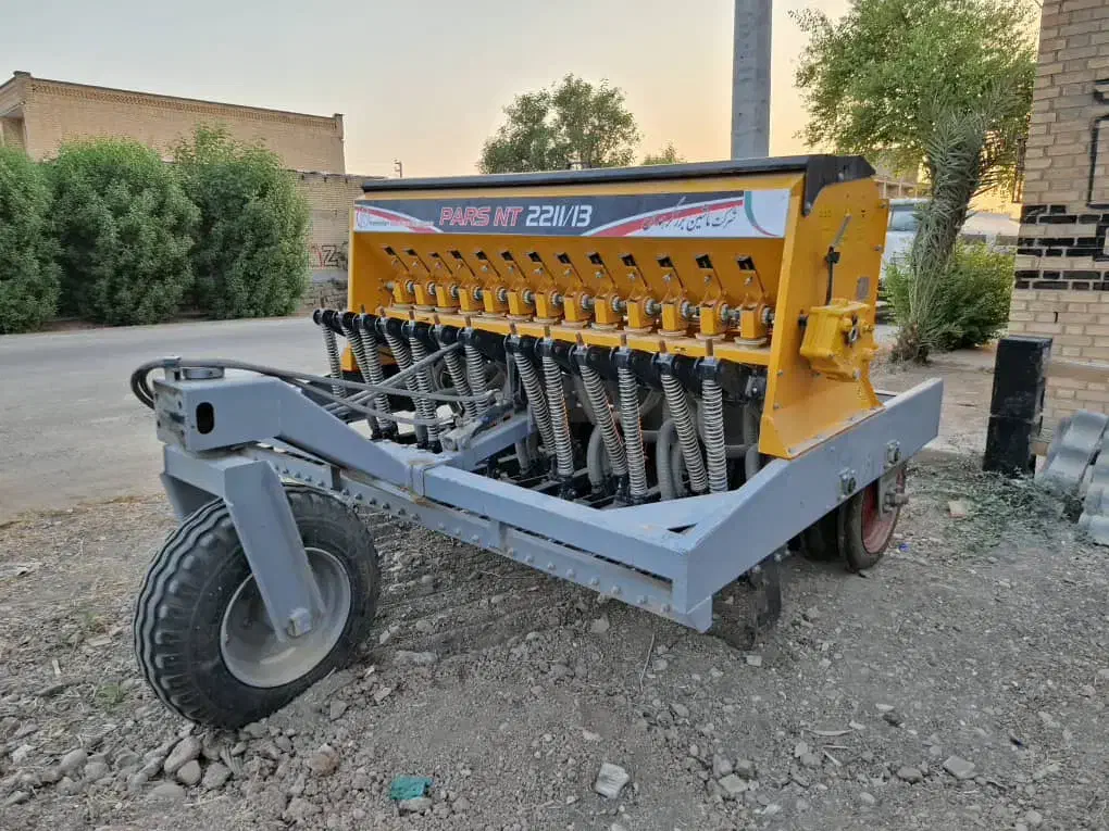 ردیفکار زراعت چیزل ۵و۷ پایه|قطعات یدکی و لوازم جانبی|اقلید, |دیوار