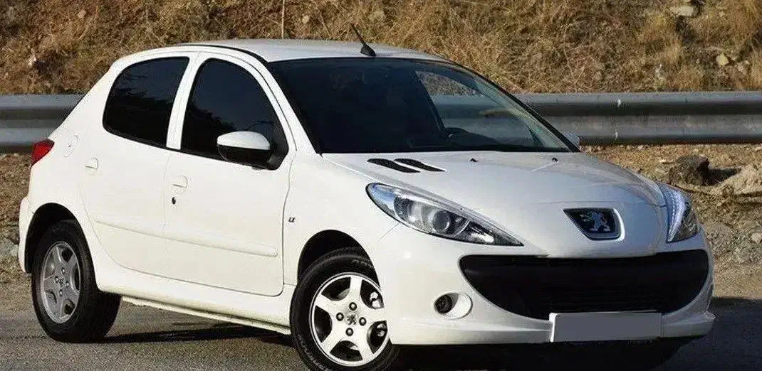 207|خودرو سواری و وانت|همدان, |دیوار