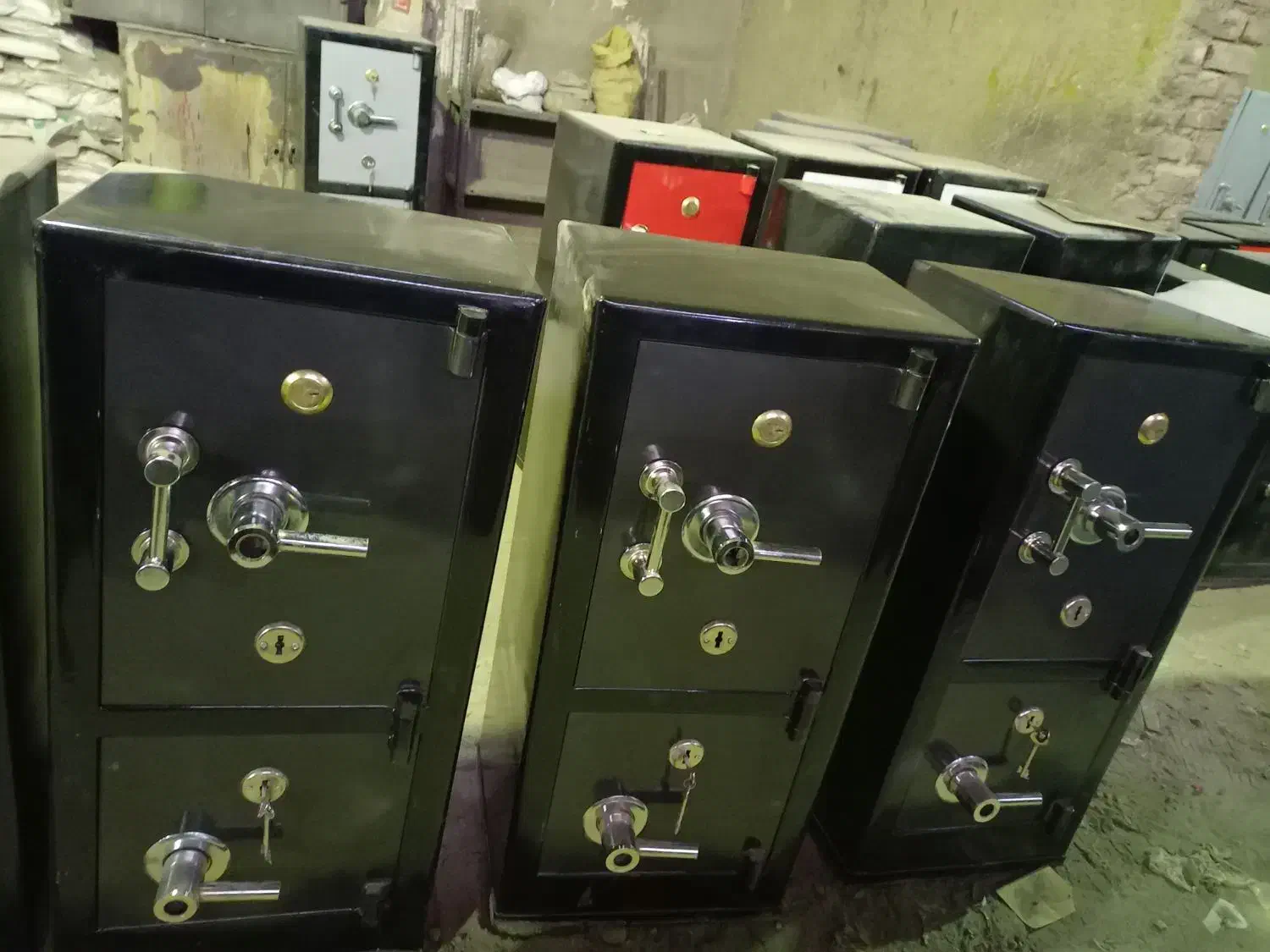 گاوصندوق ضدحریق با خدمات نصب در محل|ابزارآلات|ساری, |دیوار