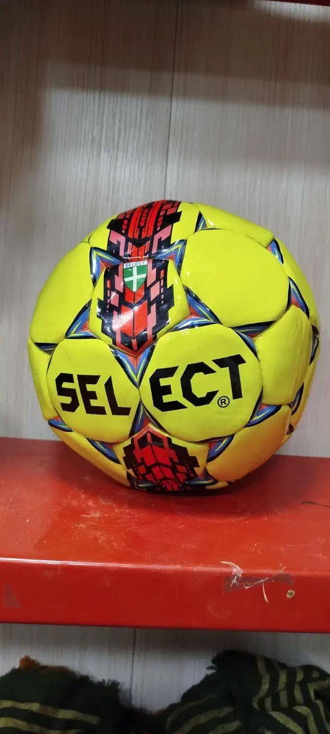 توپ فوتسال|ورزش‌های توپی|بوئین زهرا, |دیوار