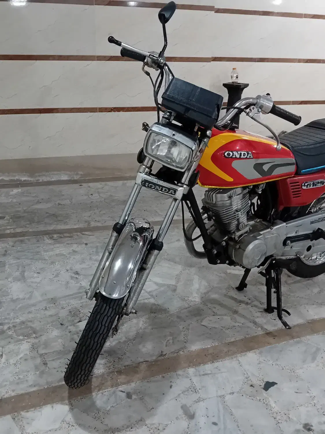 موتور هوندا ۱۲۵ تمیز کم کارکرد|موتورسیکلت|رشت, پیرسرا|دیوار