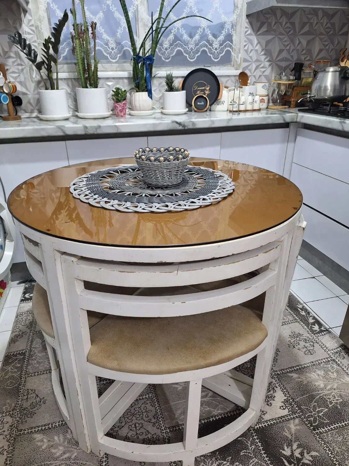 میز غذا خوری کمجا|میز و صندلی غذاخوری|اراک, |دیوار