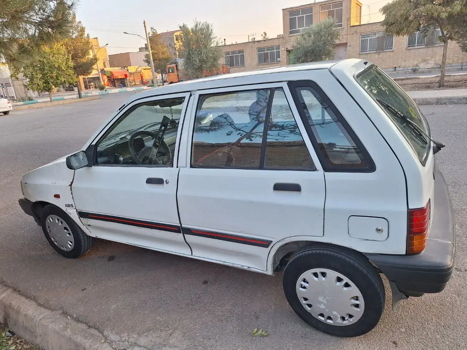 هاچ بک کره ای|خودرو سواری و وانت|اصفهان, علی قلی آقا|دیوار