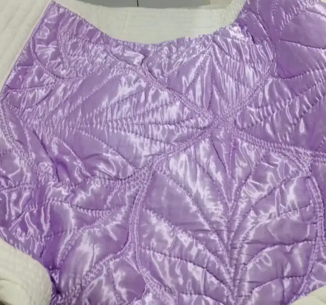 لحاف|رختخواب، بالش، پتو|مشهد, چهارچشمه|دیوار