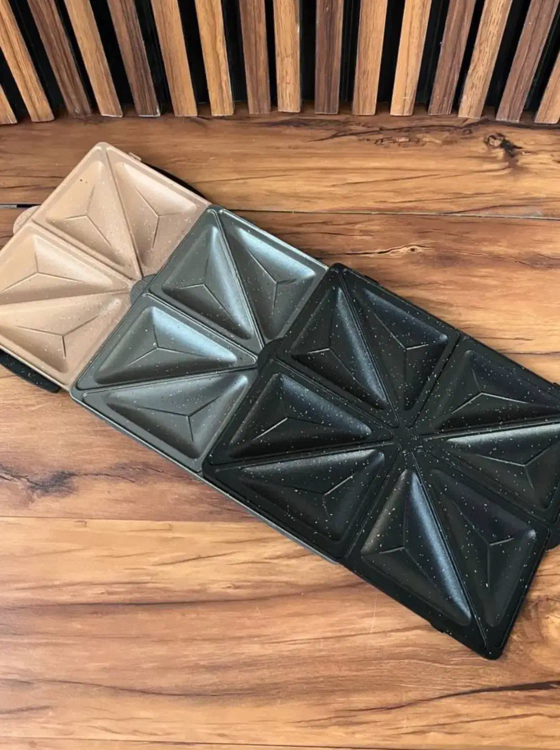 بازسازی ظروف تفلون چدن با ۳۰ ماه ضمانت|خدمات پیشه و مهارت|ری, شهادت|دیوار