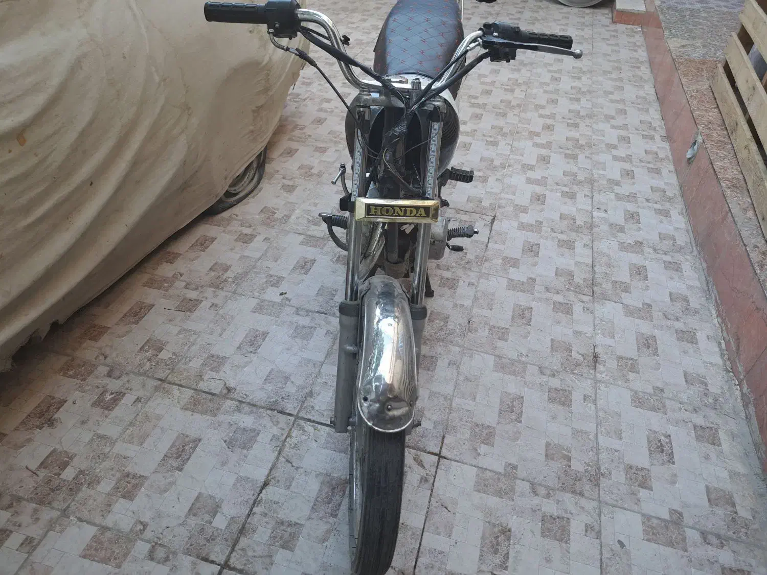 موتور هندا فروش فوری لطفا ب توضیعات دقت کنید|موتورسیکلت|زاهدان, |دیوار