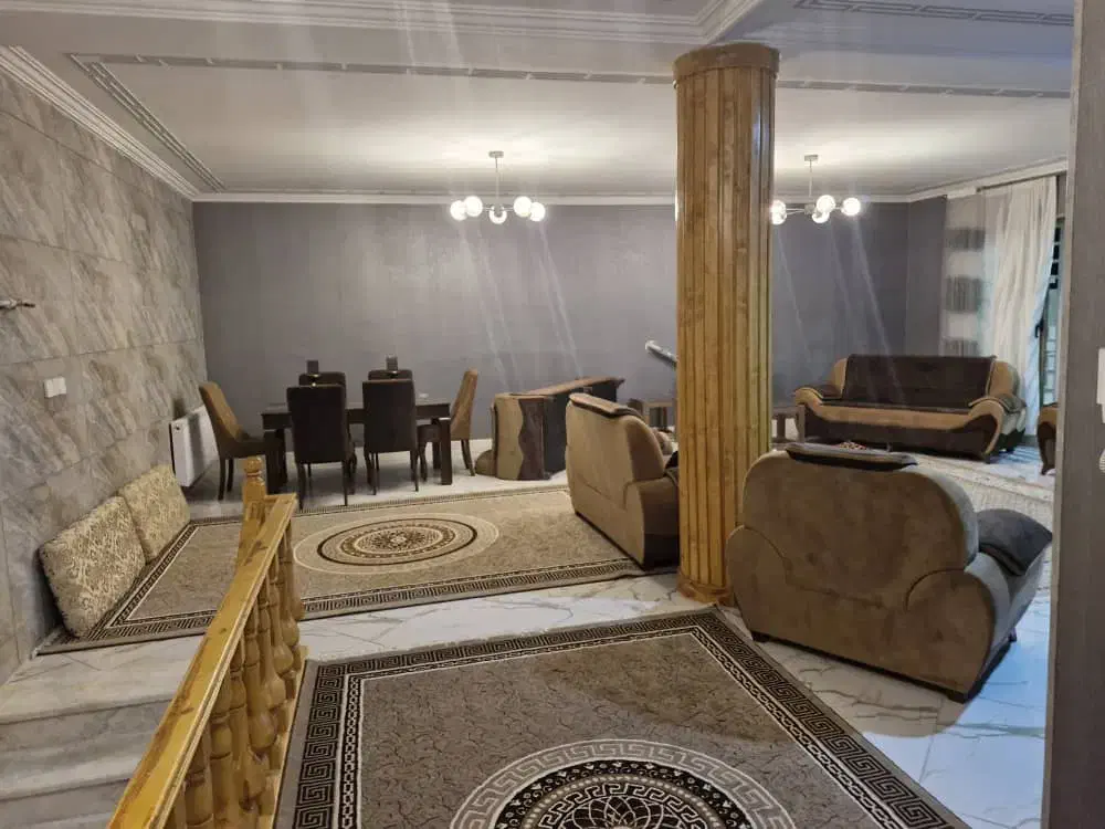 فروش باغ لوکس واقع در قلات|فروش خانه و ویلا|شیراز, قلات|دیوار