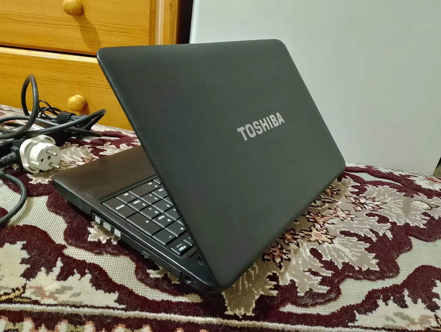لپ‌تاپ توشیبا کاملا سالم سالم و تمیز|رایانه همراه|اسلام‌شهر, شهرک سالور|دیوار