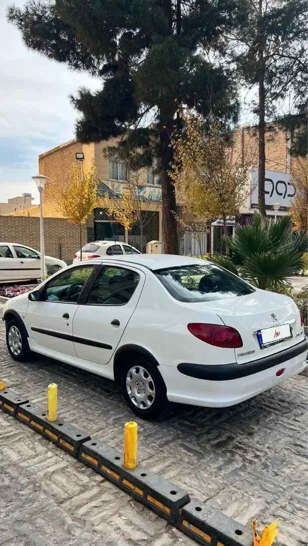 پژو ۲۰۶ اس دی V9 اتوماتیک ۸۸ بیرنگ|خودرو سواری و وانت|اصفهان, طامه|دیوار