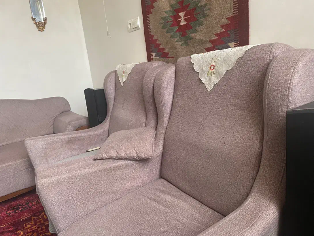 مبل ۷ نفره|مبلمان خانگی و میز عسلی|فولادشهر, مسکن مهر فولادشهر|دیوار