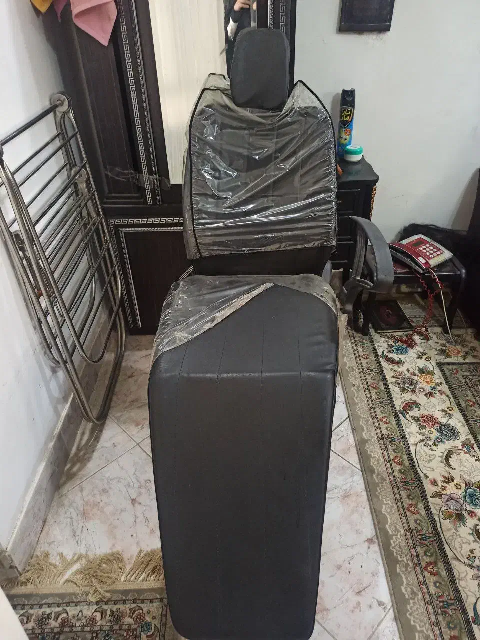 ترولی و صندلی اصلاح|آرایشگاه و سالنهای زیبایی|هشتگرد, شهرک بعثت|دیوار