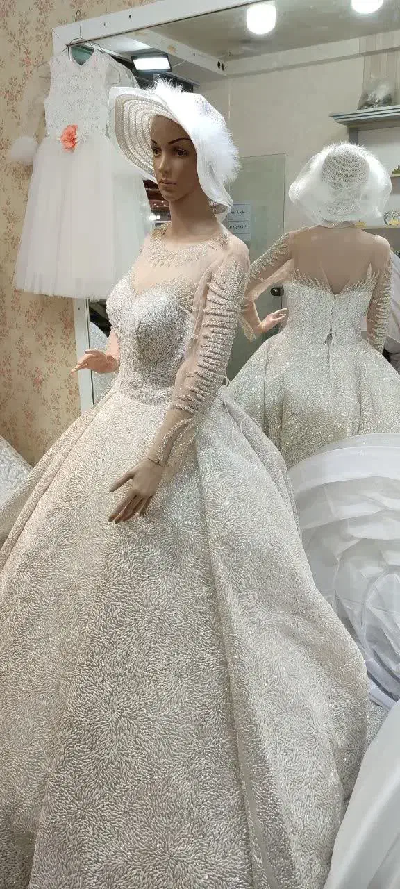 لباس عروس عربی پر کار|لباس|بروجرد, |دیوار