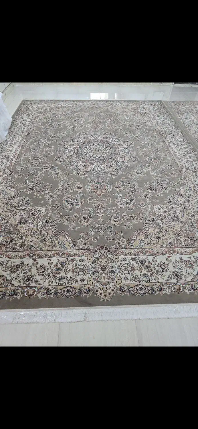 فرش ۱۲ متری ۳ عدد موجوده|فرش|زاهدان, |دیوار