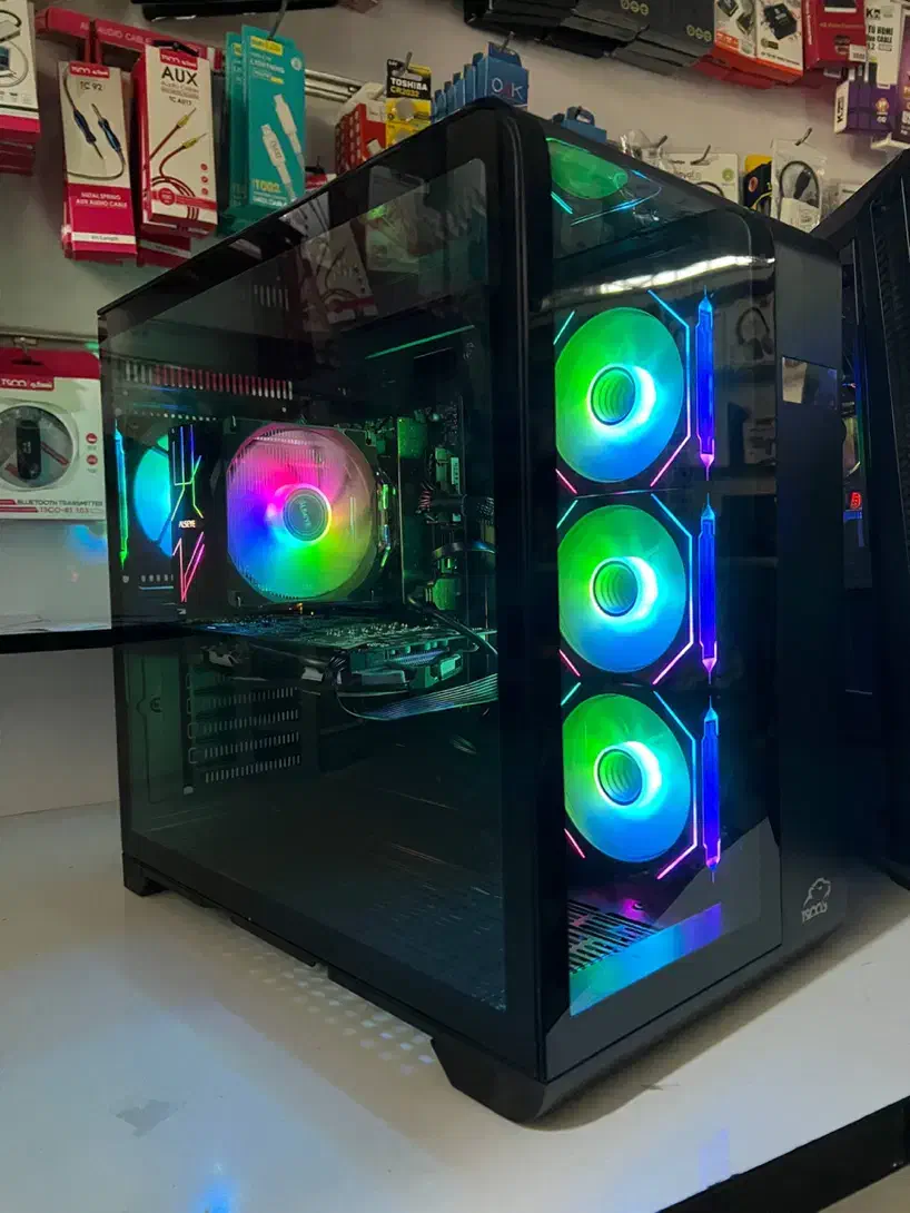 کیس گیمینگ Odin|رایانه رومیزی|تربتحیدریه, کاشانی|دیوار