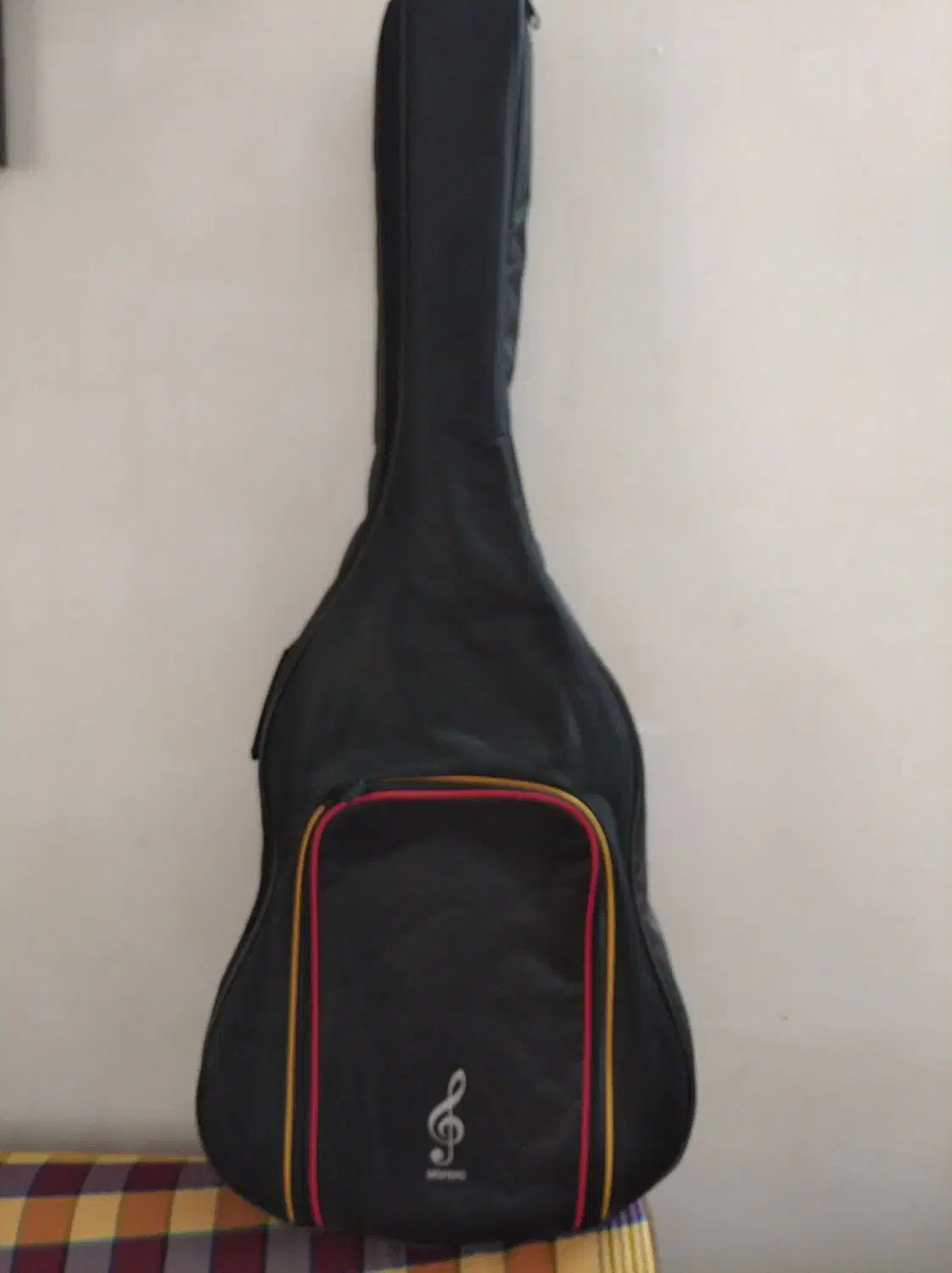 گیتار کلاسیک|گیتار، بیس، امپلیفایر|املش, |دیوار