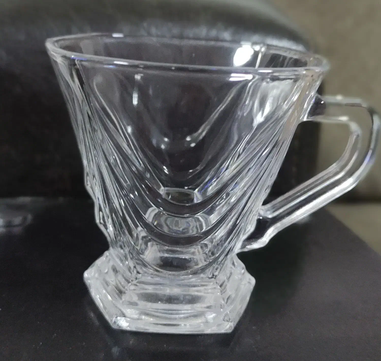 ۶تا استکان|ظروف سرو و پذیرایی|لاهیجان, گلستان|دیوار