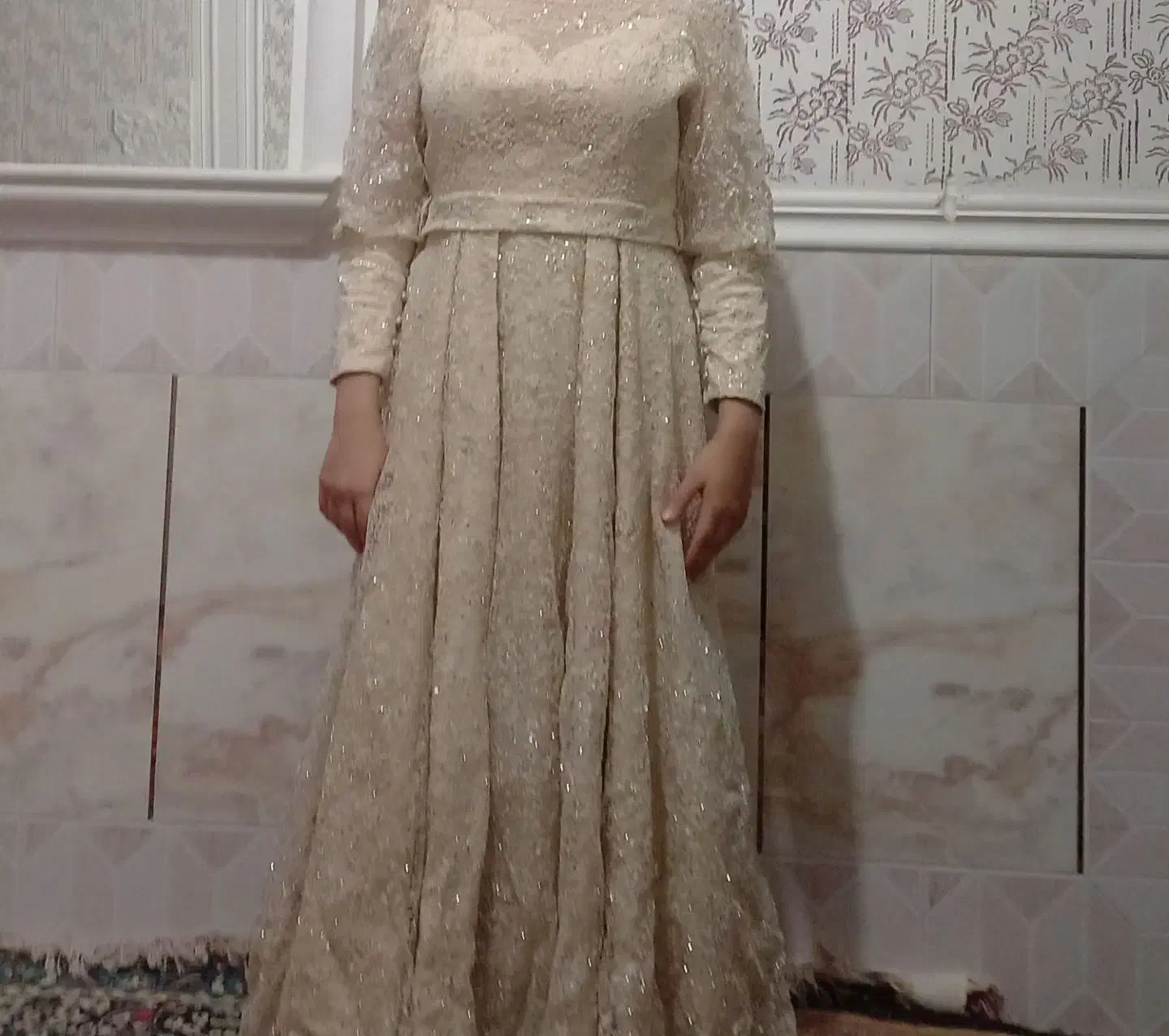 لباس مجلسی|لباس|زابل, |دیوار