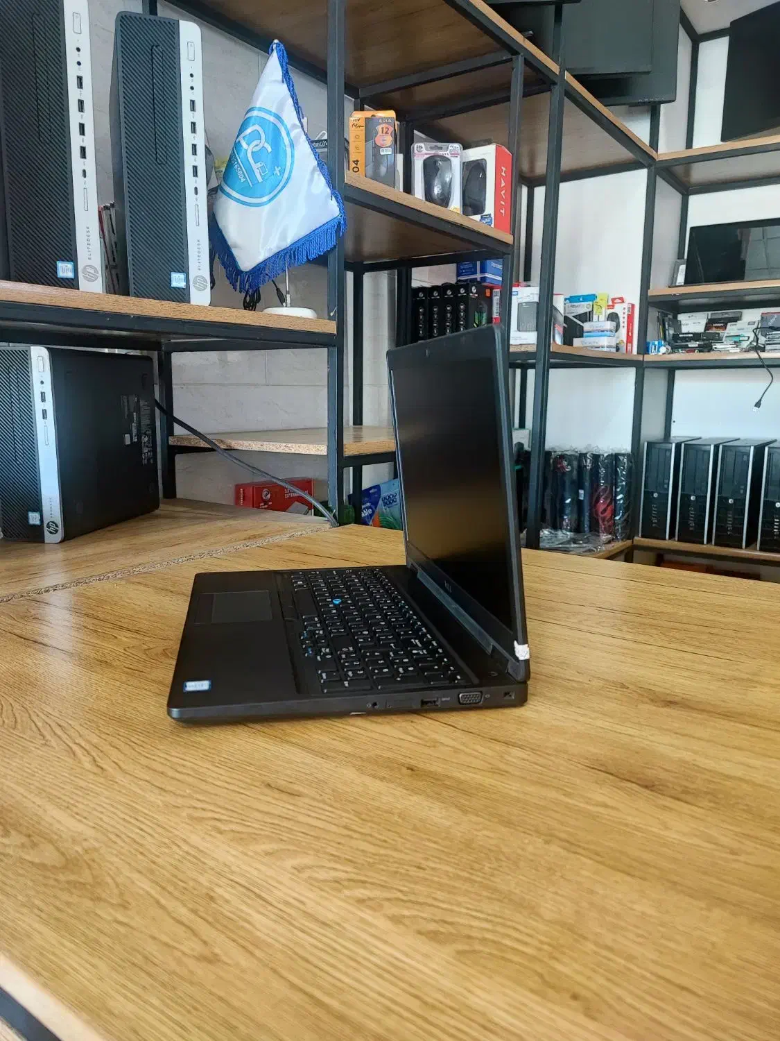 لپ‌تاپ ا‌قتصاد‌ی با رو‌‌زی ۹۴ تو‌‌من|رایانه همراه|یزد, |دیوار