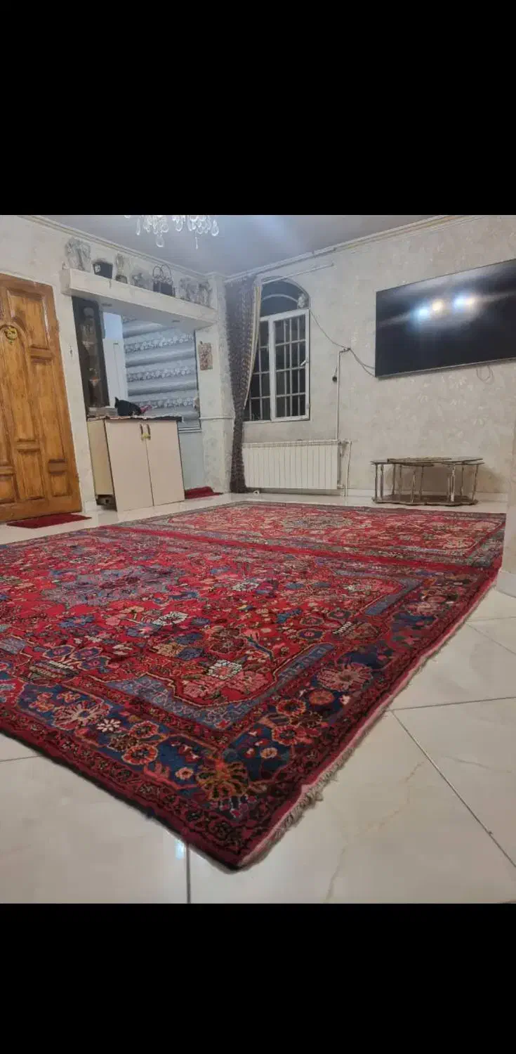 ۷۵ متر ۲ خوابه با پارکینگ و انباری جنت آبادشمالی