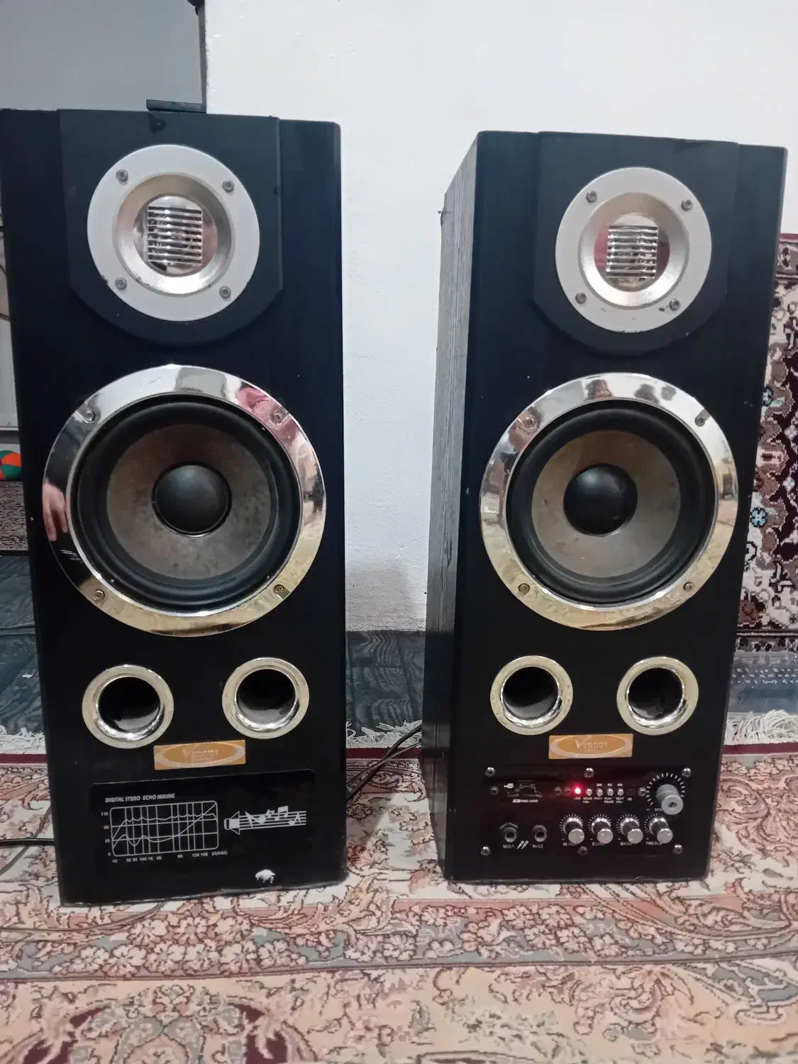 ضبط اسپیکر فلشخور  بلوتوثی صداعالی|سیستم صوتی خانگی|پاکدشت, پاکدشت (مامازند)|دیوار