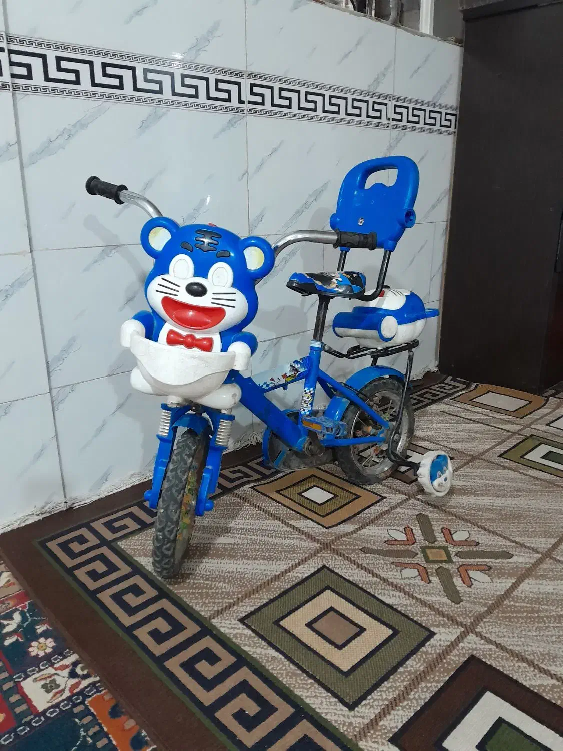 دوچرخه 12|دوچرخه، اسکیت، اسکوتر|قدس, شهر‌قدس|دیوار