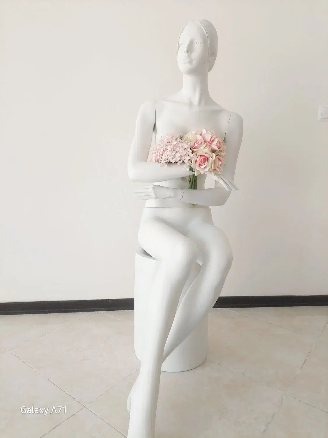 مانکن زنانه ایستاده و نشسته ترک پویاآرامیس مزونی|عمدهفروشی|تهران, شهرک غرب|دیوار