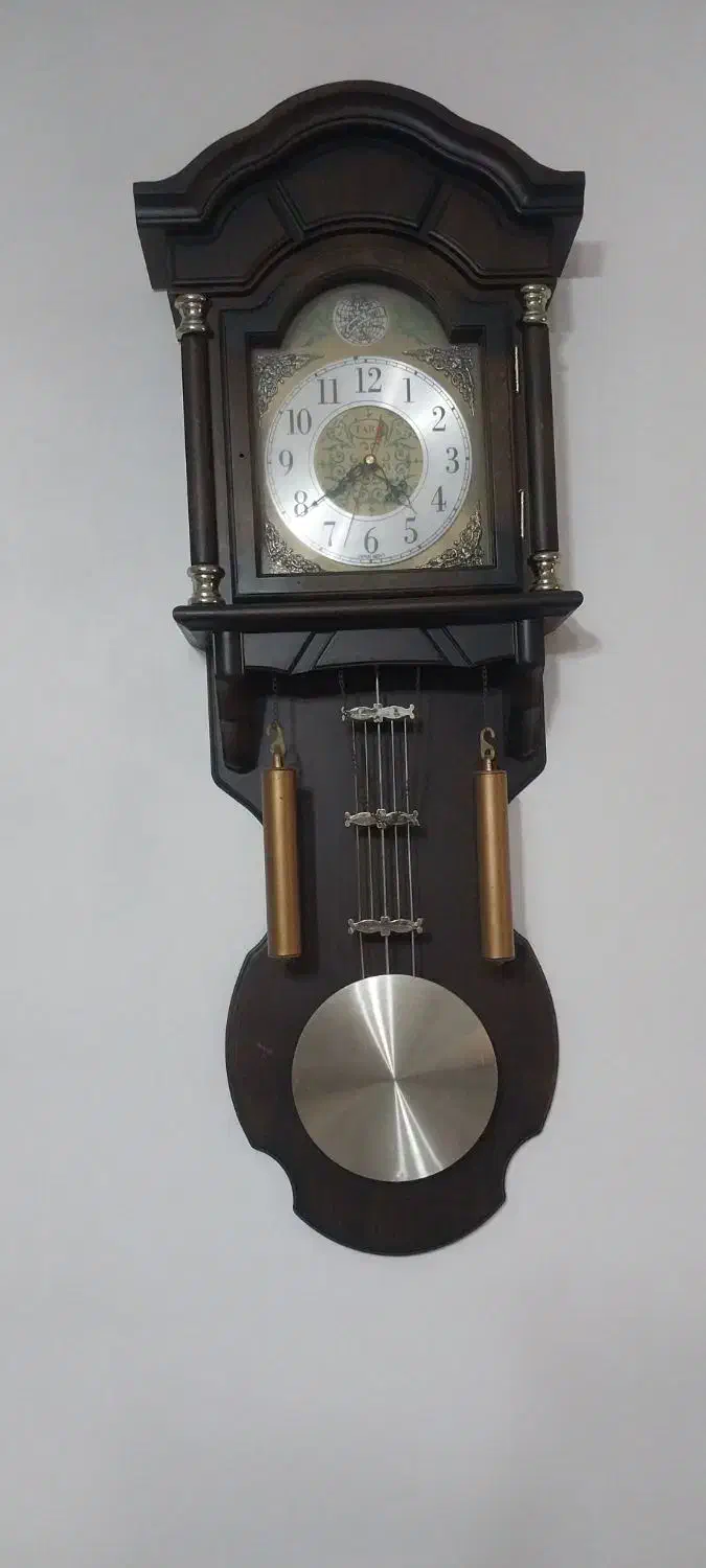 ساعت دیواری پاندول دار موتور بی صدا (فروش فوری)|ساعت دیواری و تزئینی|رشت, خمیران زاهدان|دیوار