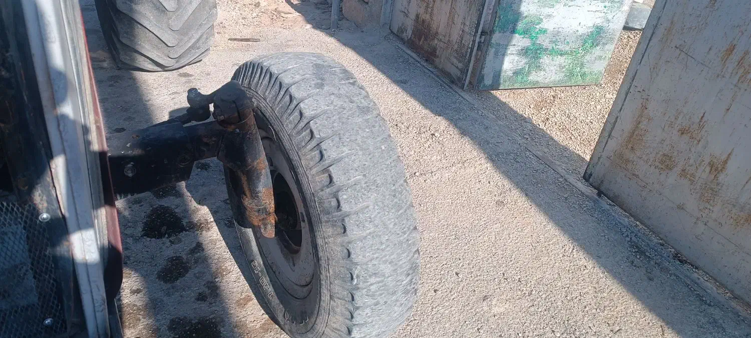 تراکتور مدل 81|خودرو سنگین|درودزن, |دیوار