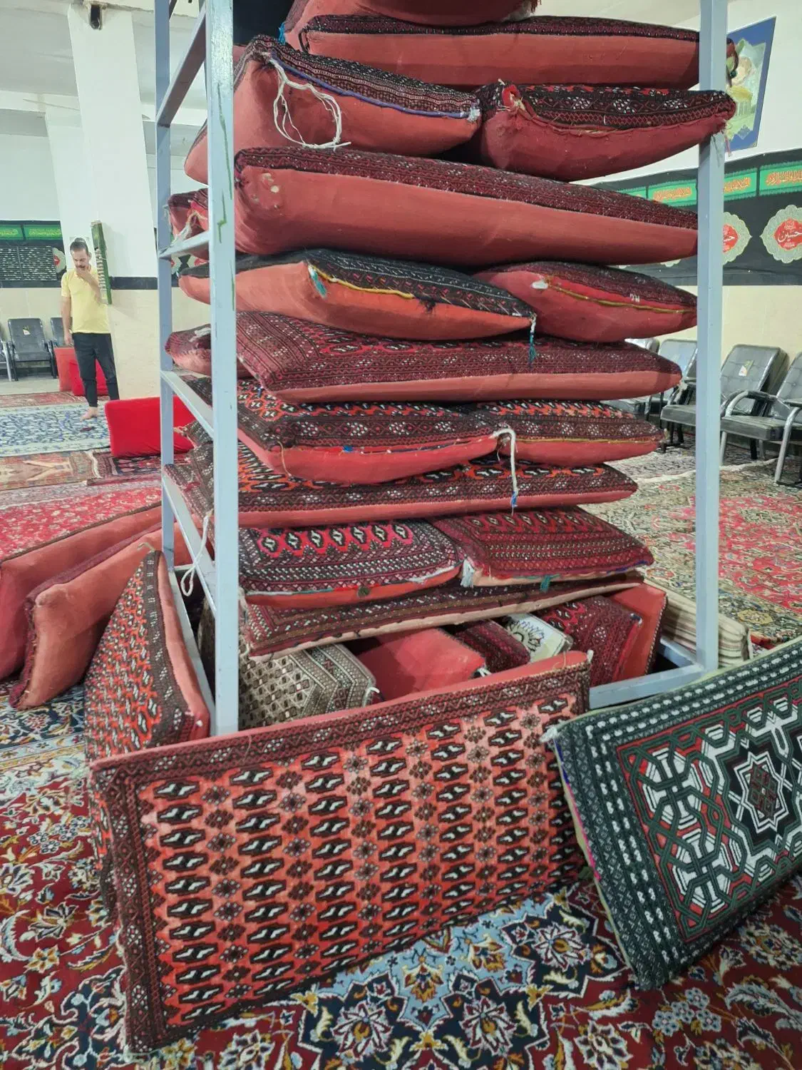 تعدادی پشتی طرح ترکمن دست دوم|پشتی|ملارد, |دیوار