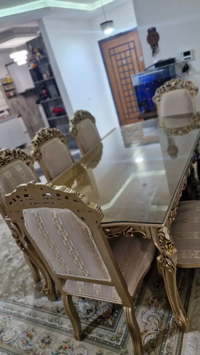 میز ناهارخوری ۶ نفره کلاسیک در حد نو|میز و صندلی غذاخوری|فردیس, شهرک ناز|دیوار