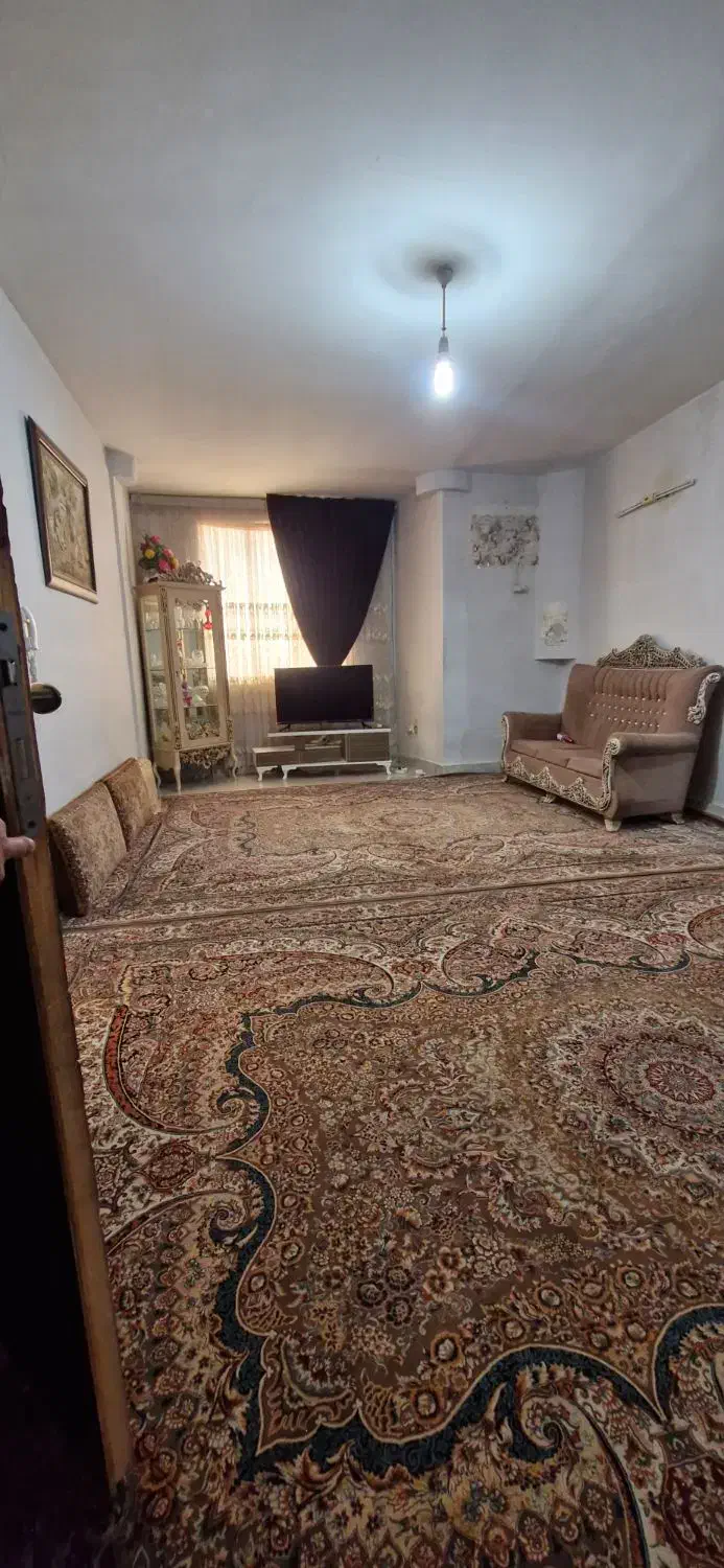 ۸۰متر طبقه اول حاشیه خیابان اصلی شقایق۱ توس۳۳ کشف|فروش آپارتمان|مشهد, کشف|دیوار