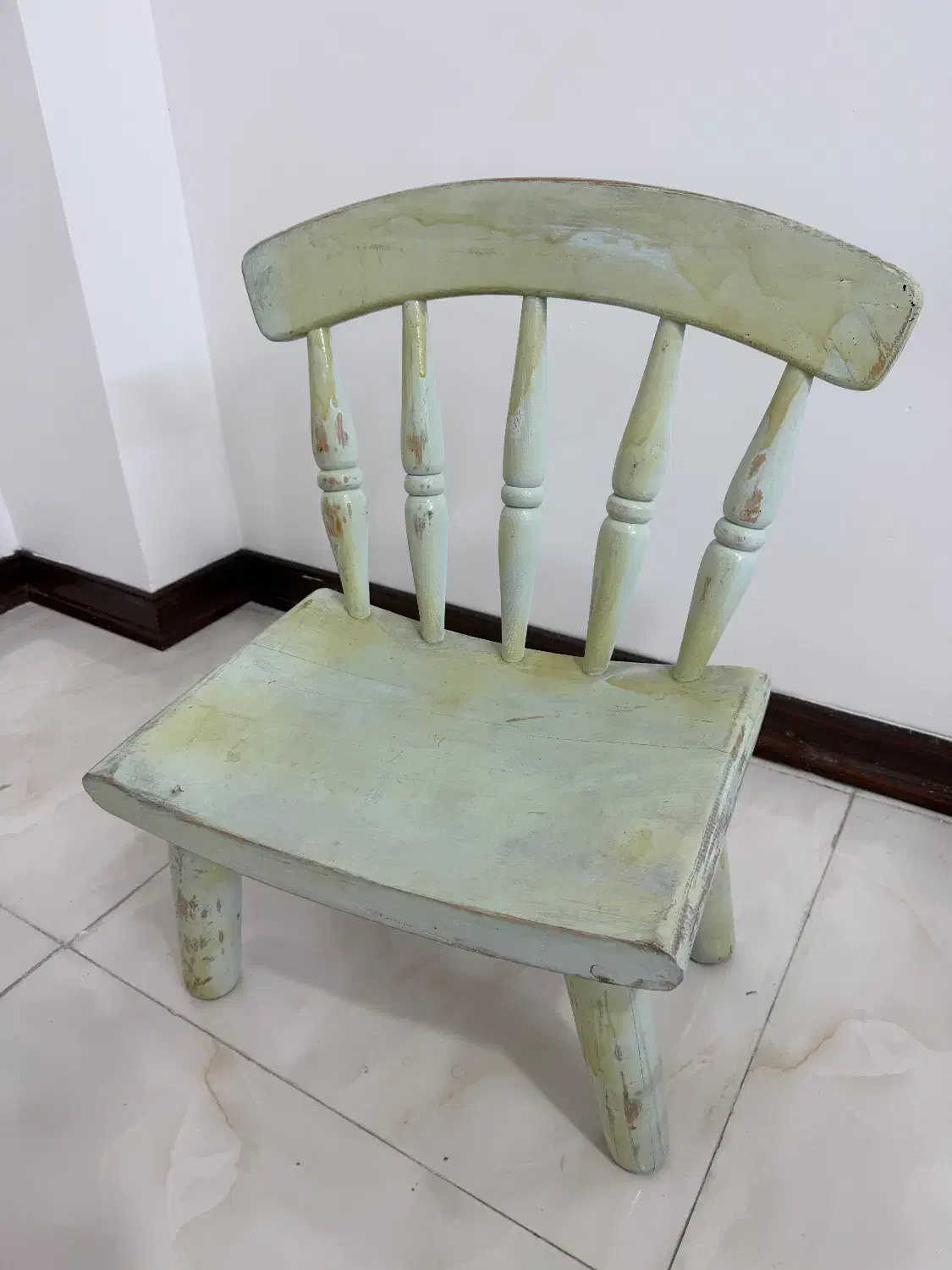 صندلی کودک|تخت و صندلی بچه|بابل, |دیوار