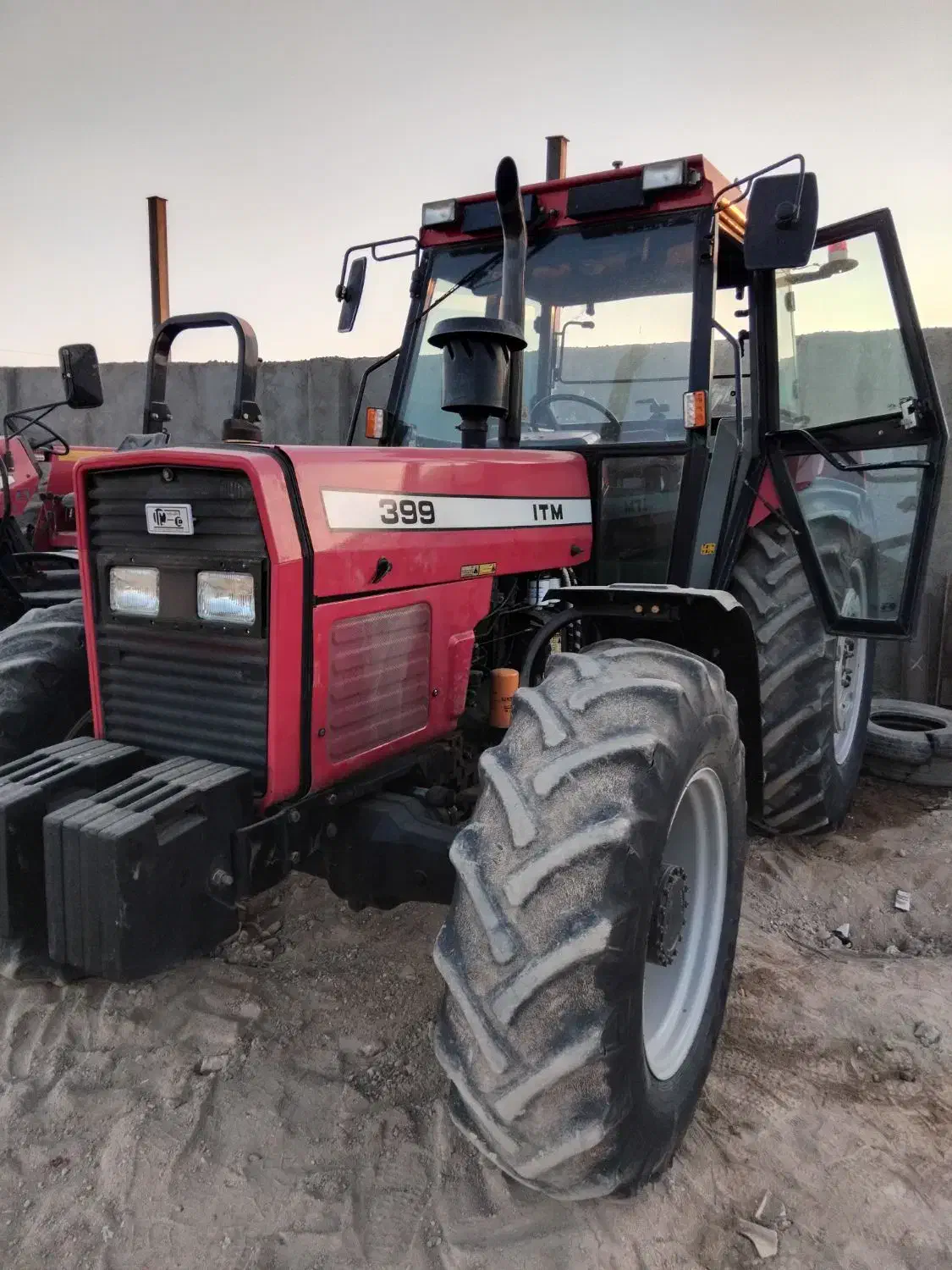 انجام کلیه کار های کشاورزی انجام میشود|خدمات باغبانی و درختکاری|تویسرکان, |دیوار