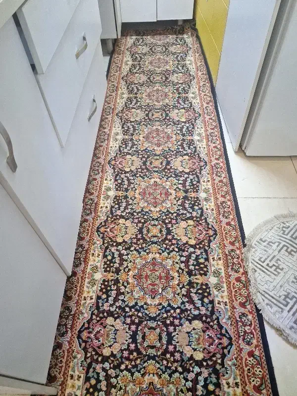 فرش کناره و قالیچه|فرش|چهارباغ, |دیوار