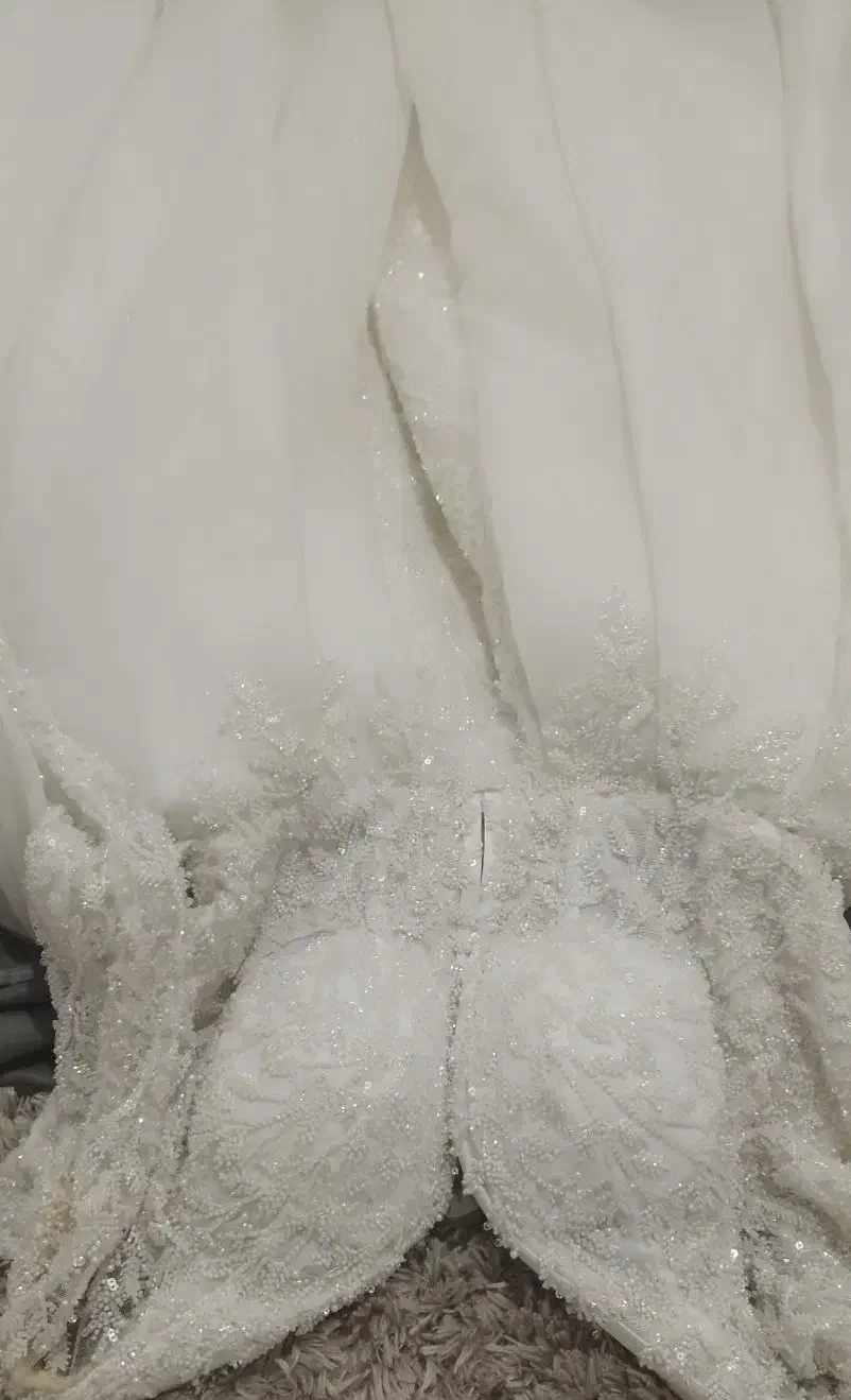 لباس عروس|لباس|لاهیجان, گلستان|دیوار