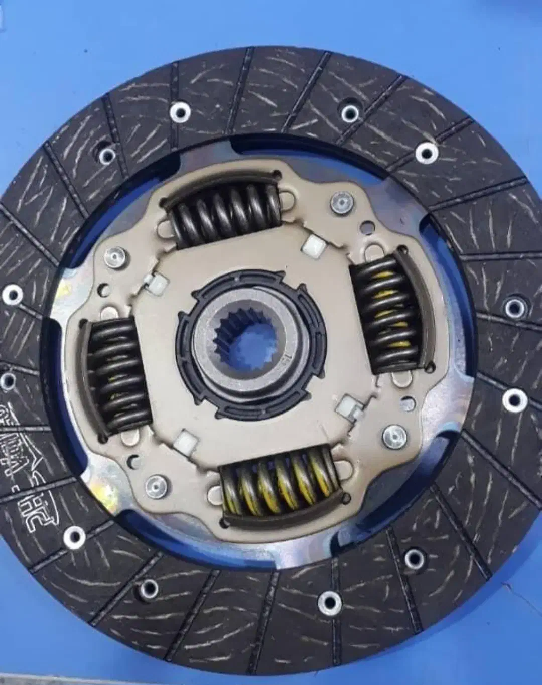 دیسک و صفحه پراید ام وی ام لیفان|قطعات یدکی و لوازم جانبی|شیراز, میدان قائم|دیوار