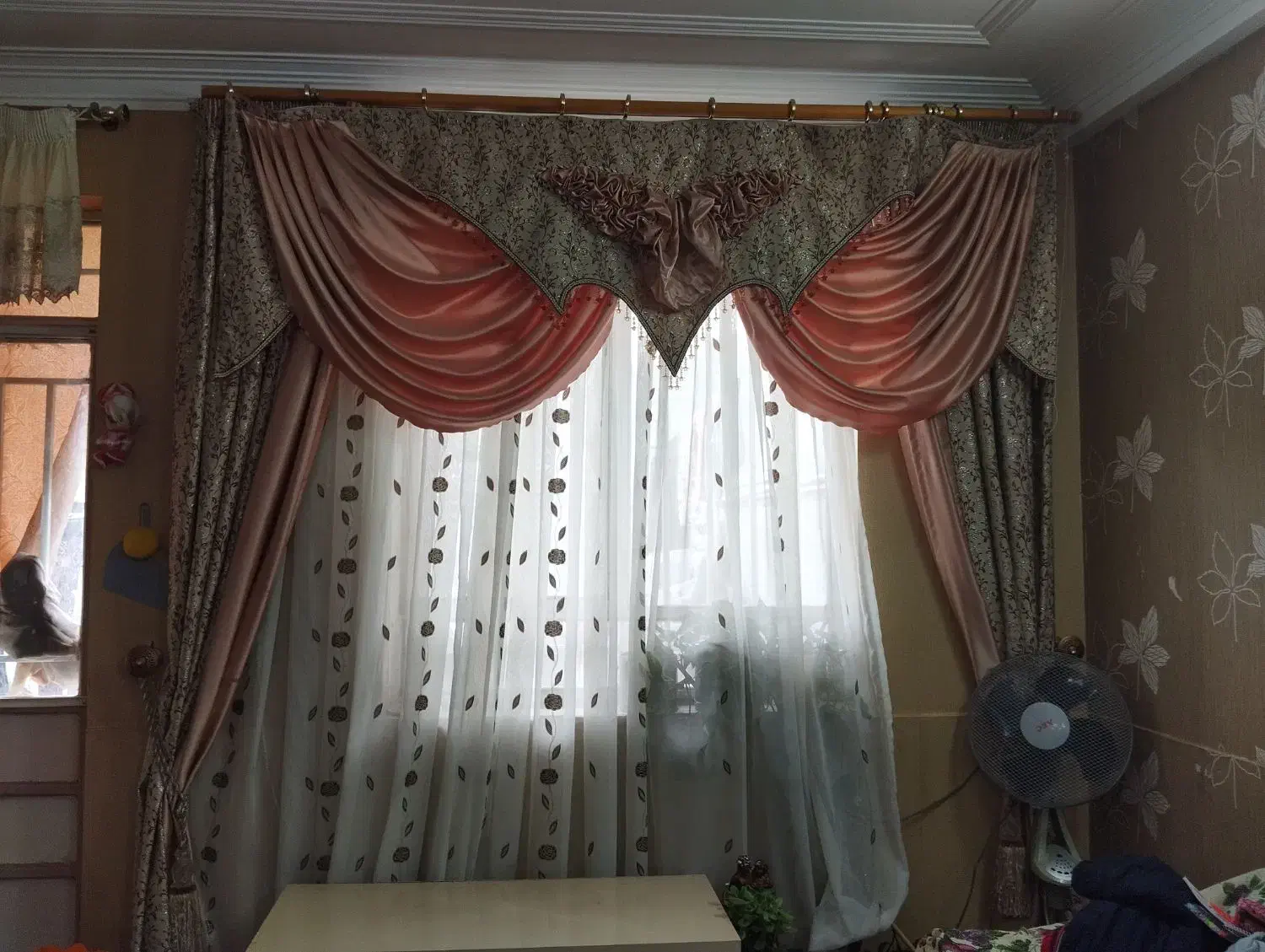 پرده فروشی|پرده، رانر، رومیزی|بیرجند, |دیوار