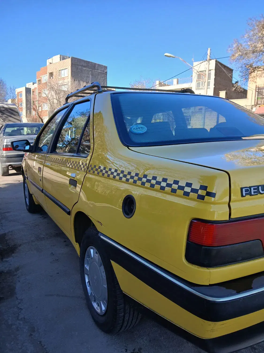 پژو۴۰۵ تاکسی گردشی مدل ۹۹|خودرو سواری و وانت|قزوین, |دیوار