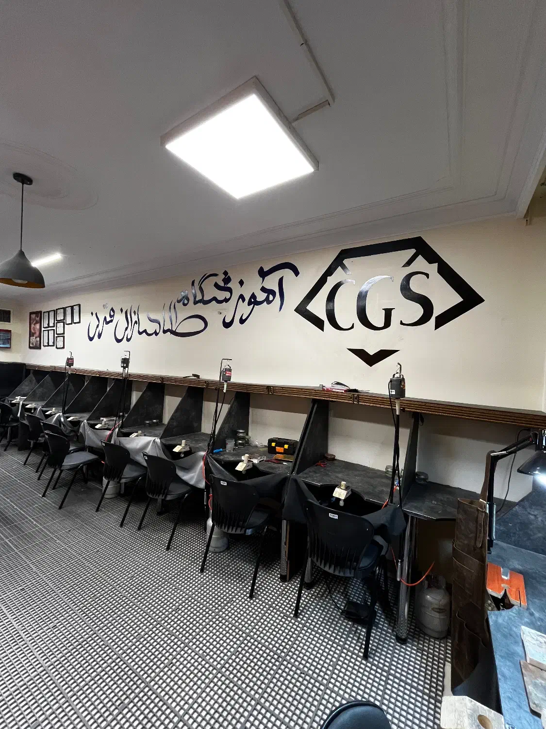 ورکشاپ رایگان طلا سازی|خدمات آموزشی|تهران, شهرآرا|دیوار