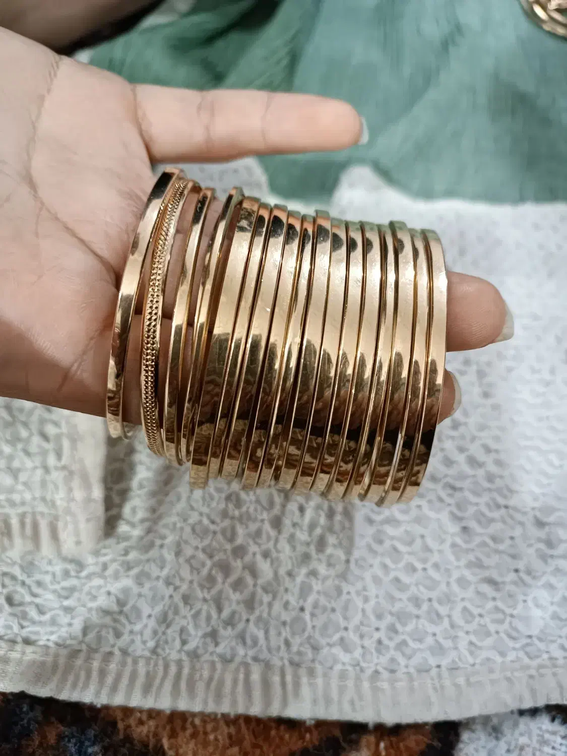 طلا|جواهرات|رومشکان, |دیوار