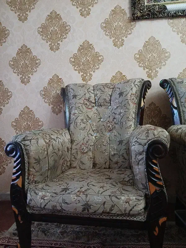 مبلمان|مبلمان خانگی و میز عسلی|آبیک, |دیوار