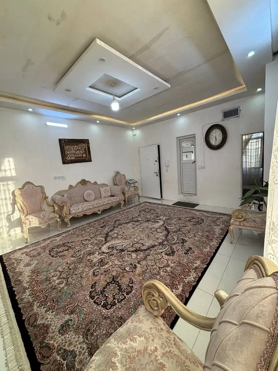 آپارتمان طبقه دوم فول شیک نوساز سر دونبش|فروش آپارتمان|مشهد, سپاد|دیوار