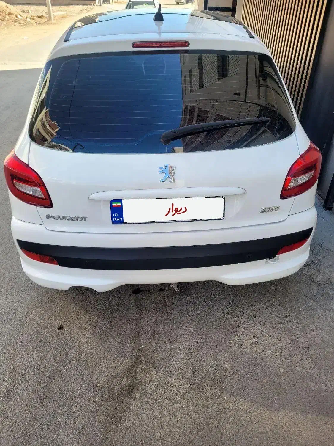 پژو ۲۰۷ مدل ۱۴۰۰ سقف پانا (شیشه ای)|خودرو سواری و وانت|اصفهان, ارغوانیه|دیوار