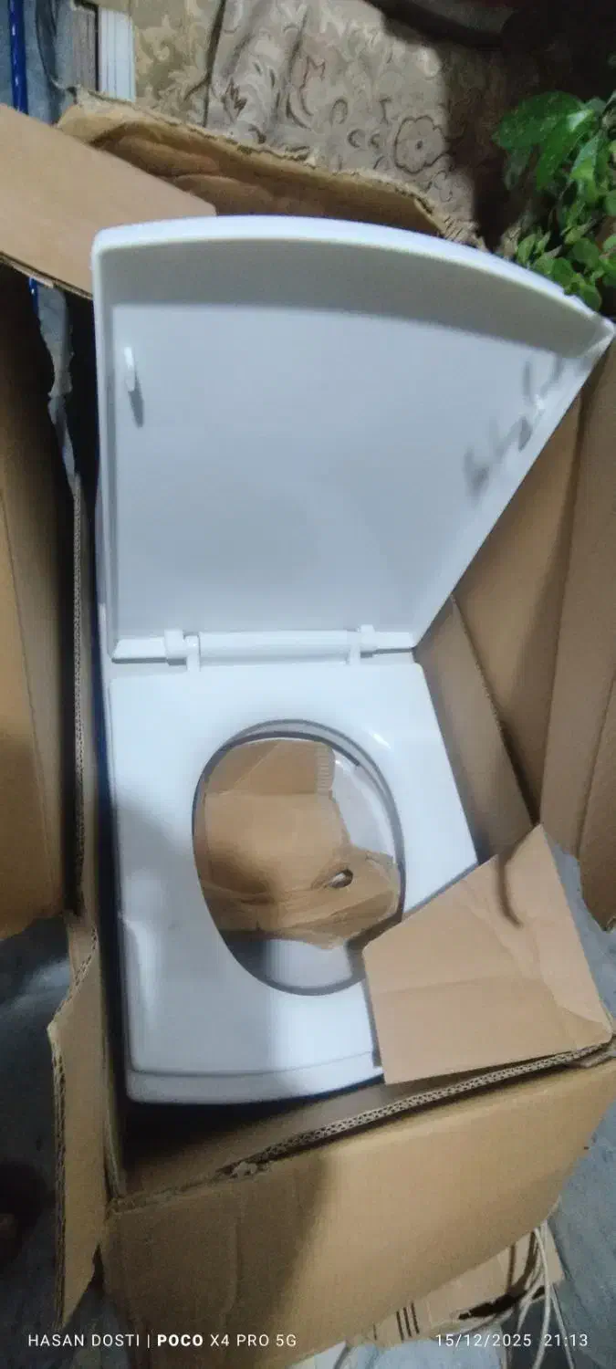 توالت فرنگی چینی کرد|لوازم سرویس بهداشتی|کرج, آق تپه|دیوار